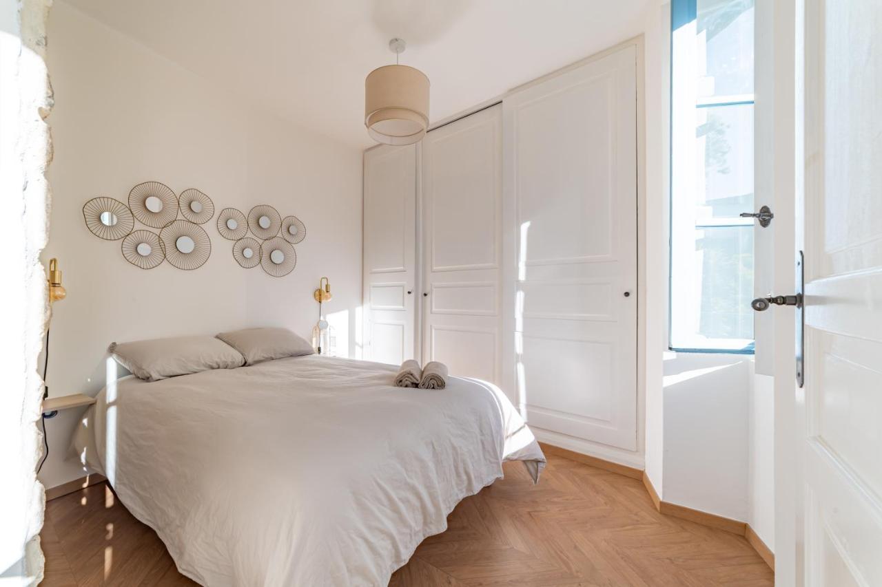 Le Plus Beau Balcon Des Arenes Nimes Exterior foto